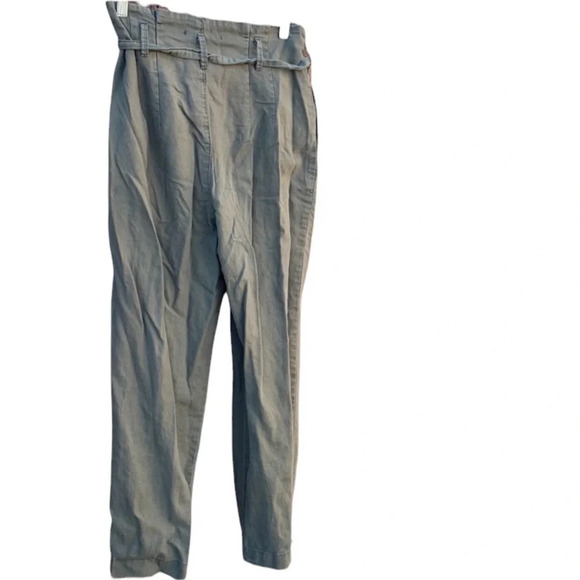 ABERCROMBIE and Fitch green pants with belt size small - Picture 2 of 3